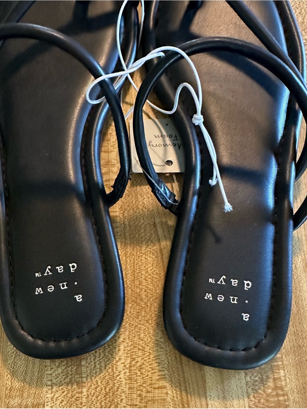 Sandals - Picture 5 of 5